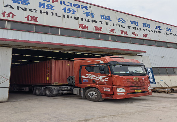 外贸订单10吨的固废炼油设备发往越南