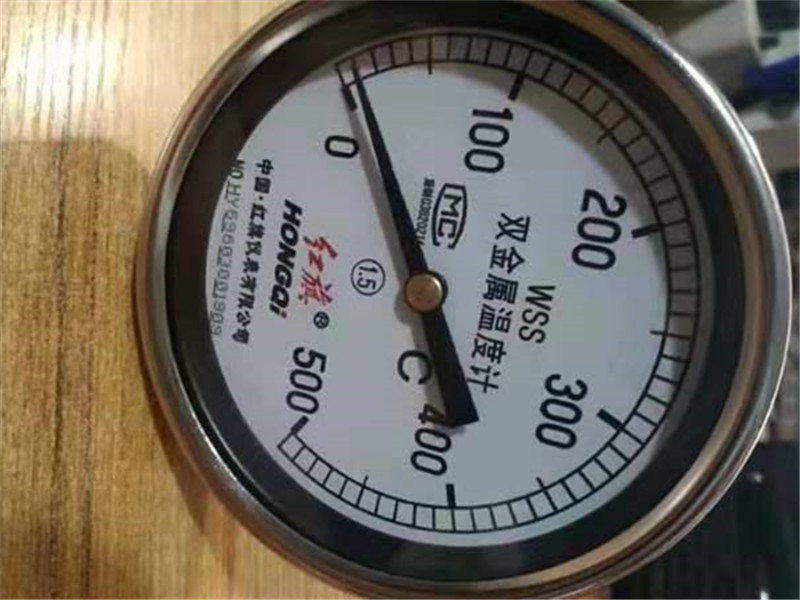 废轮胎炼油设备温度表